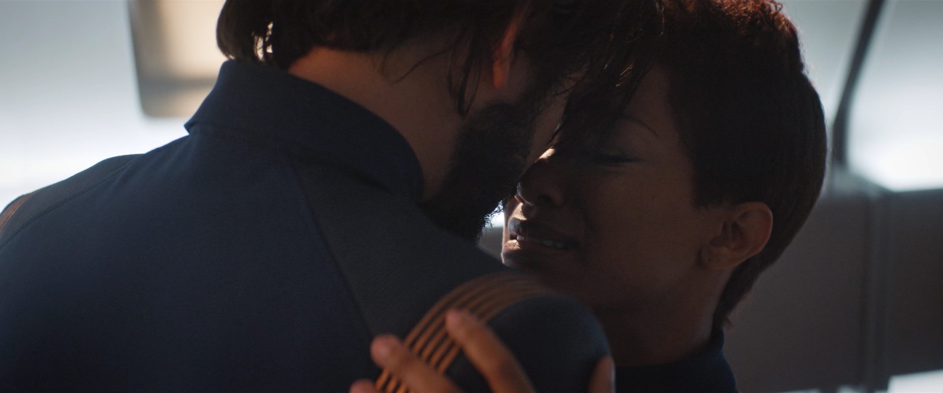extant_StarTrekDiscovery_2x10-TheRedAngel_04222.jpg