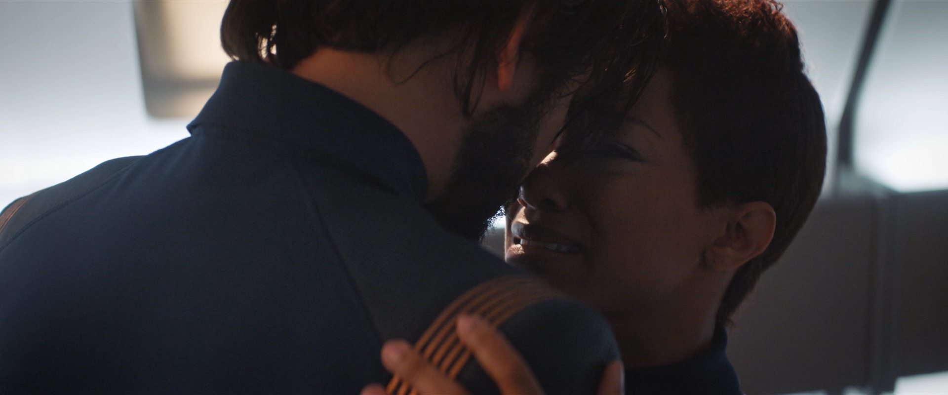 extant_StarTrekDiscovery_2x10-TheRedAngel_04223.jpg