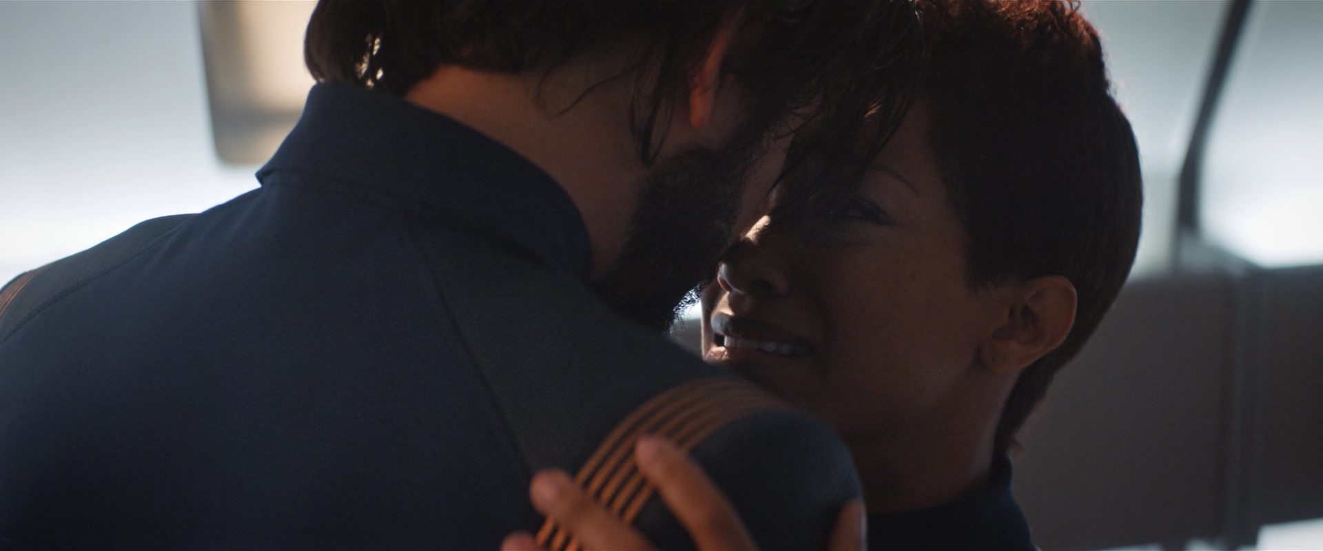 extant_StarTrekDiscovery_2x10-TheRedAngel_04224.jpg