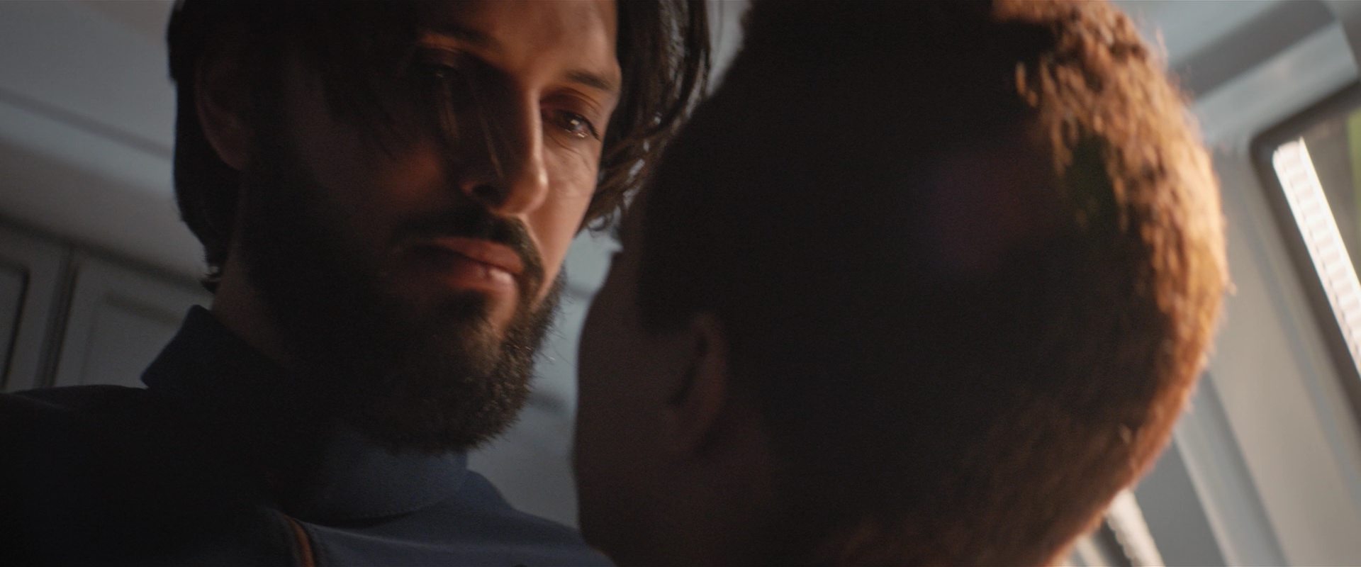 extant_StarTrekDiscovery_2x10-TheRedAngel_04242.jpg