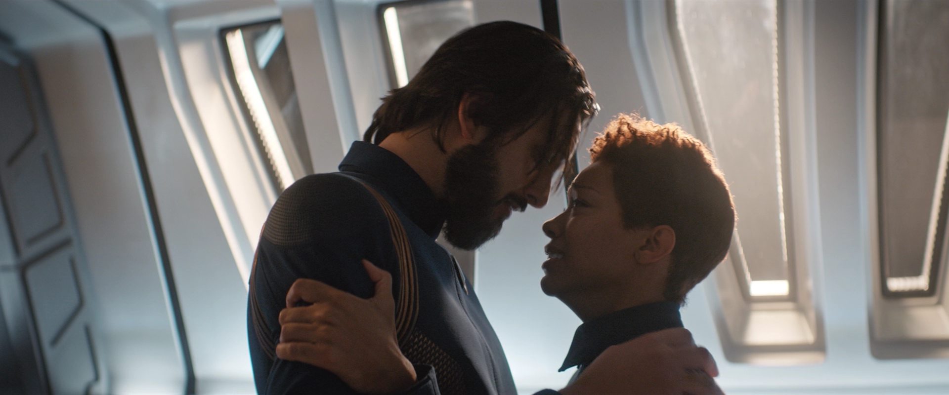 extant_StarTrekDiscovery_2x10-TheRedAngel_04248.jpg