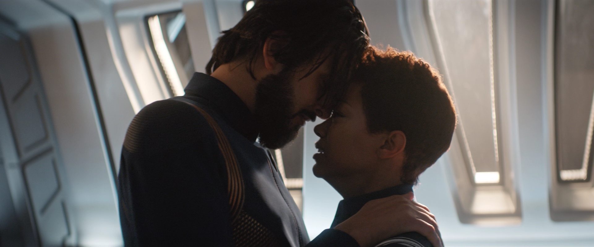 extant_StarTrekDiscovery_2x10-TheRedAngel_04252.jpg