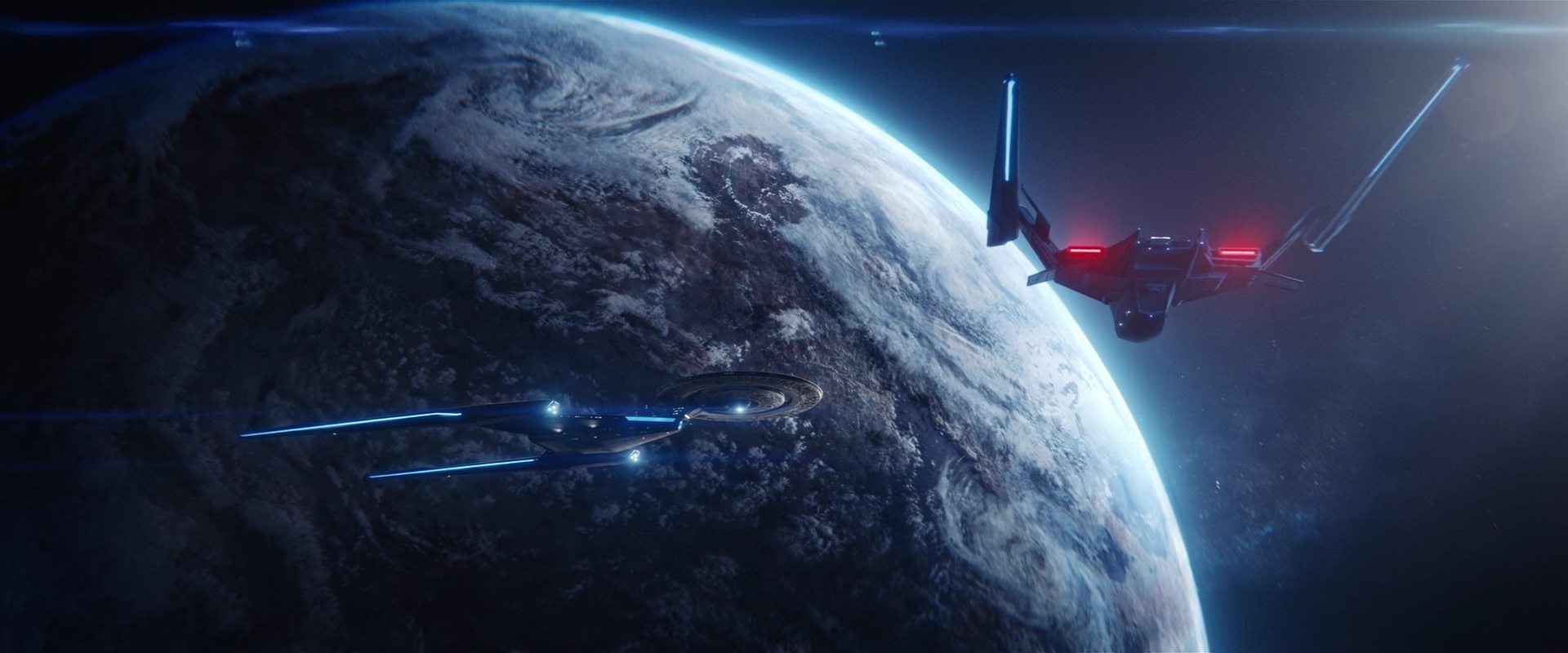 extant_StarTrekDiscovery_2x10-TheRedAngel_04268.jpg