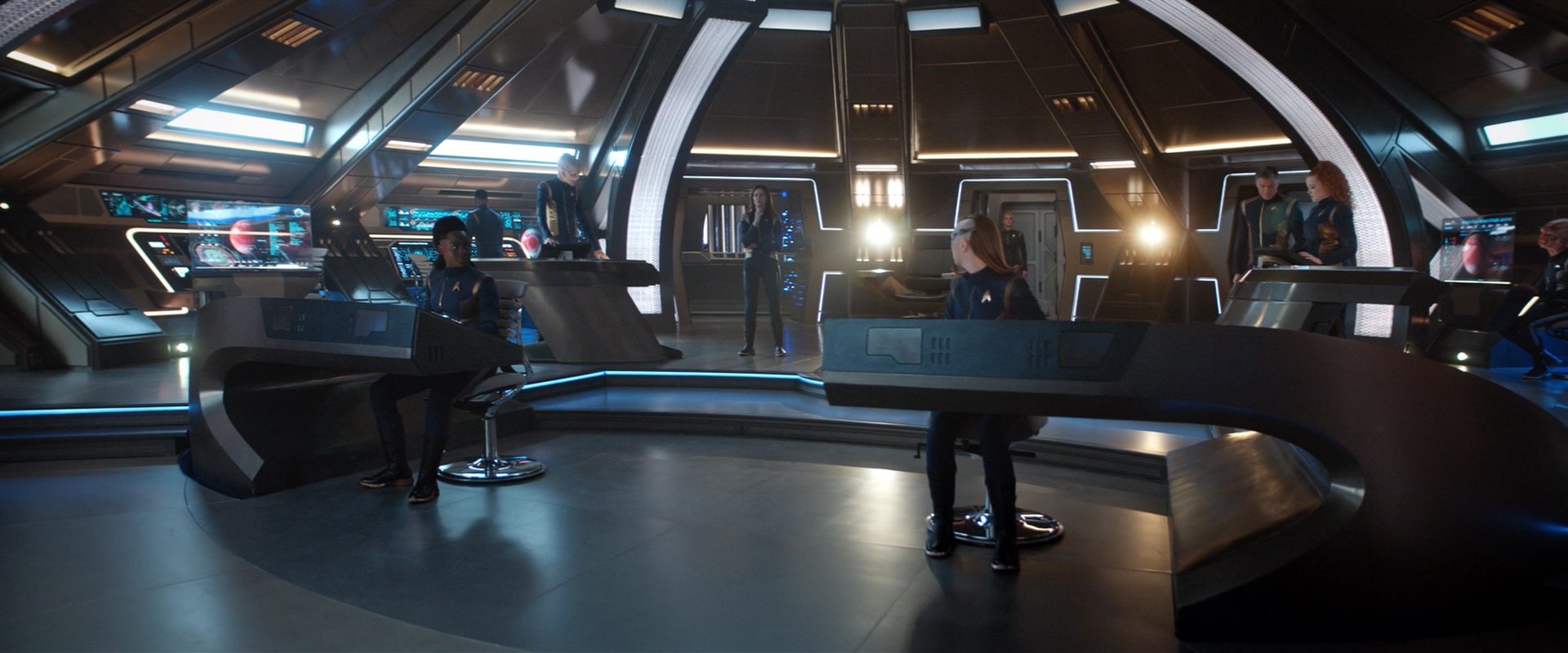 extant_StarTrekDiscovery_2x10-TheRedAngel_04287.jpg