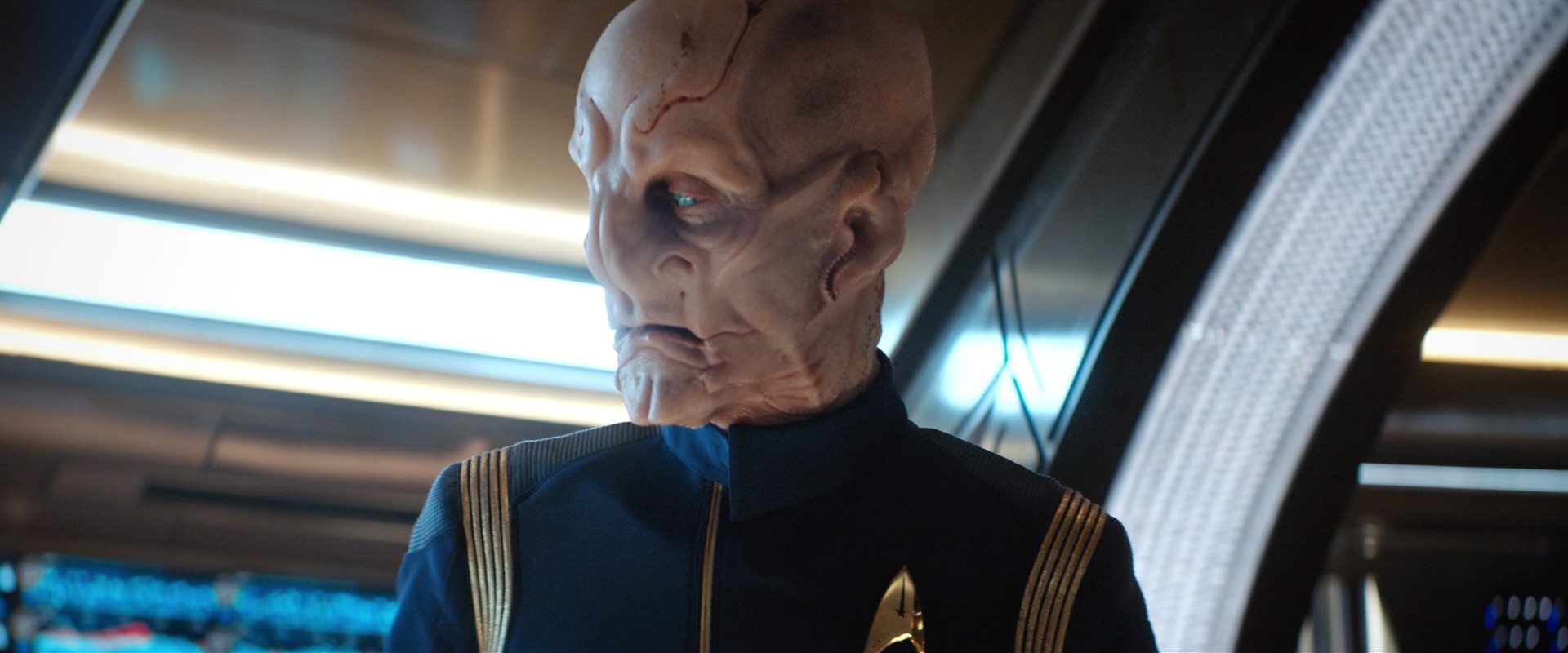 extant_StarTrekDiscovery_2x10-TheRedAngel_04304.jpg