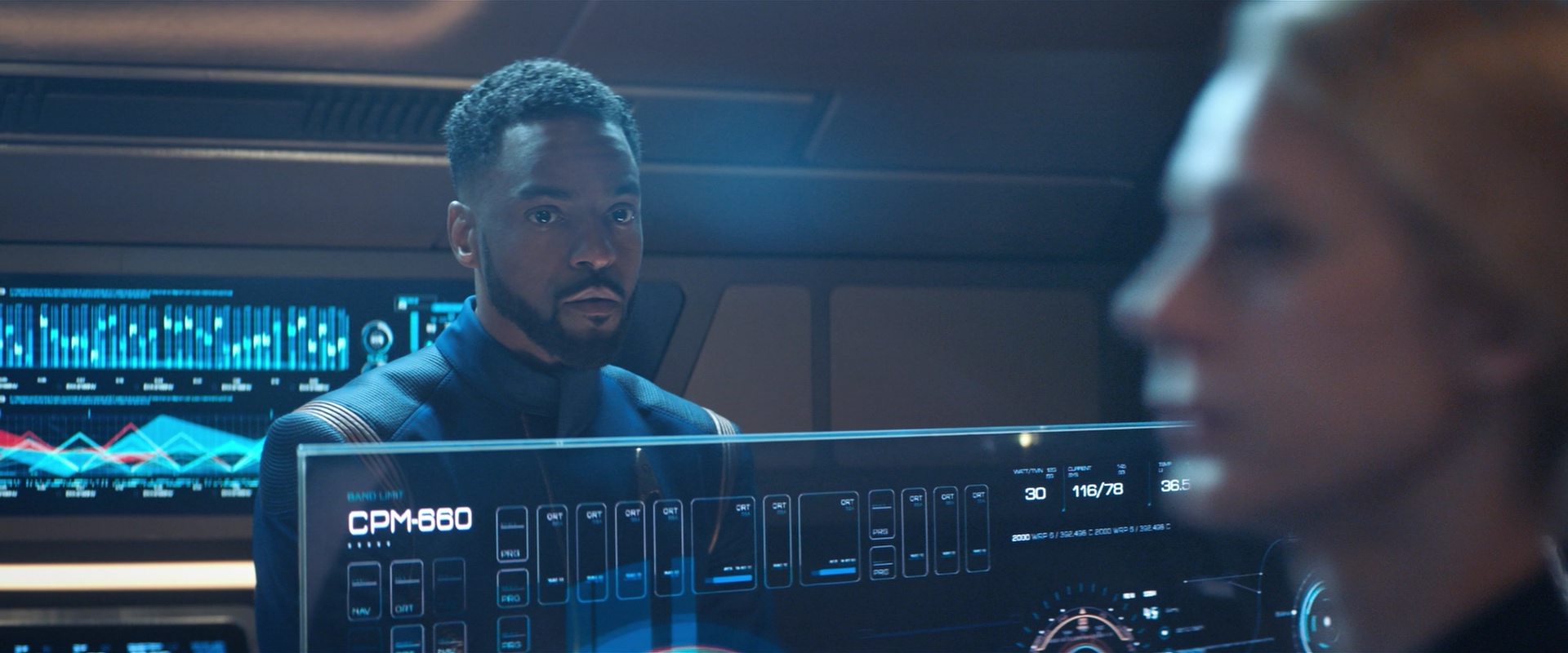 extant_StarTrekDiscovery_2x10-TheRedAngel_04306.jpg
