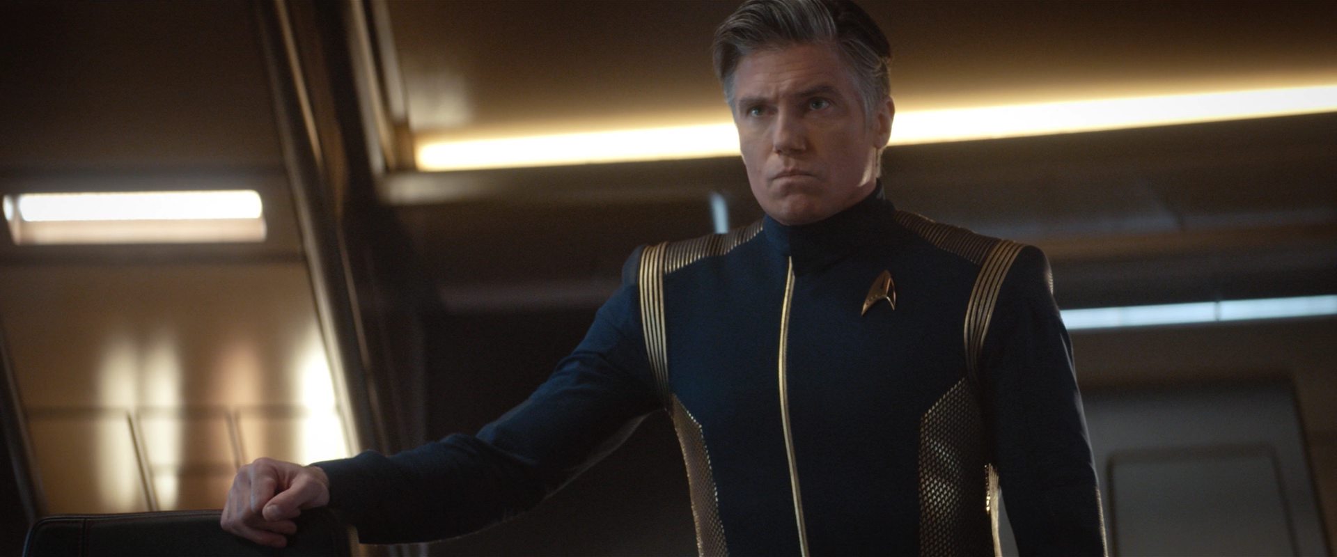 extant_StarTrekDiscovery_2x10-TheRedAngel_04326.jpg