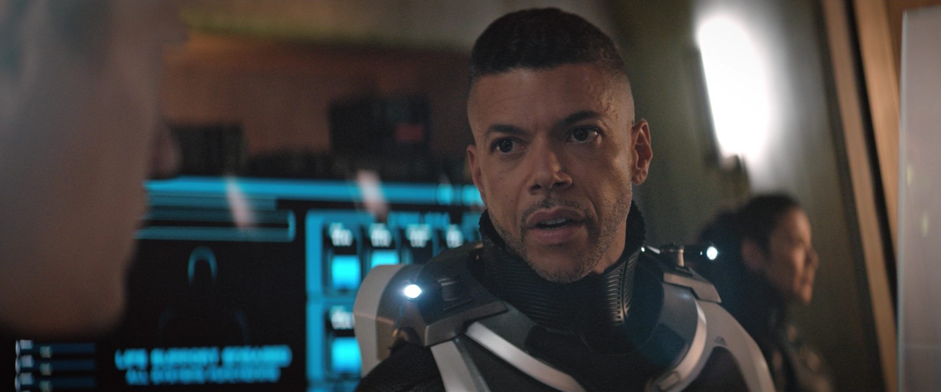 extant_StarTrekDiscovery_2x10-TheRedAngel_04359.jpg