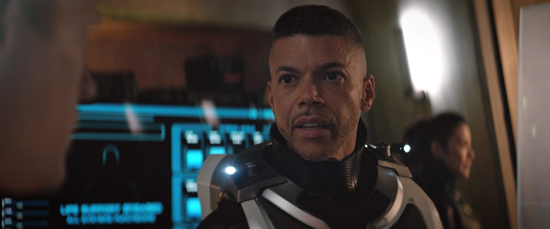 extant_StarTrekDiscovery_2x10-TheRedAngel_04361.jpg