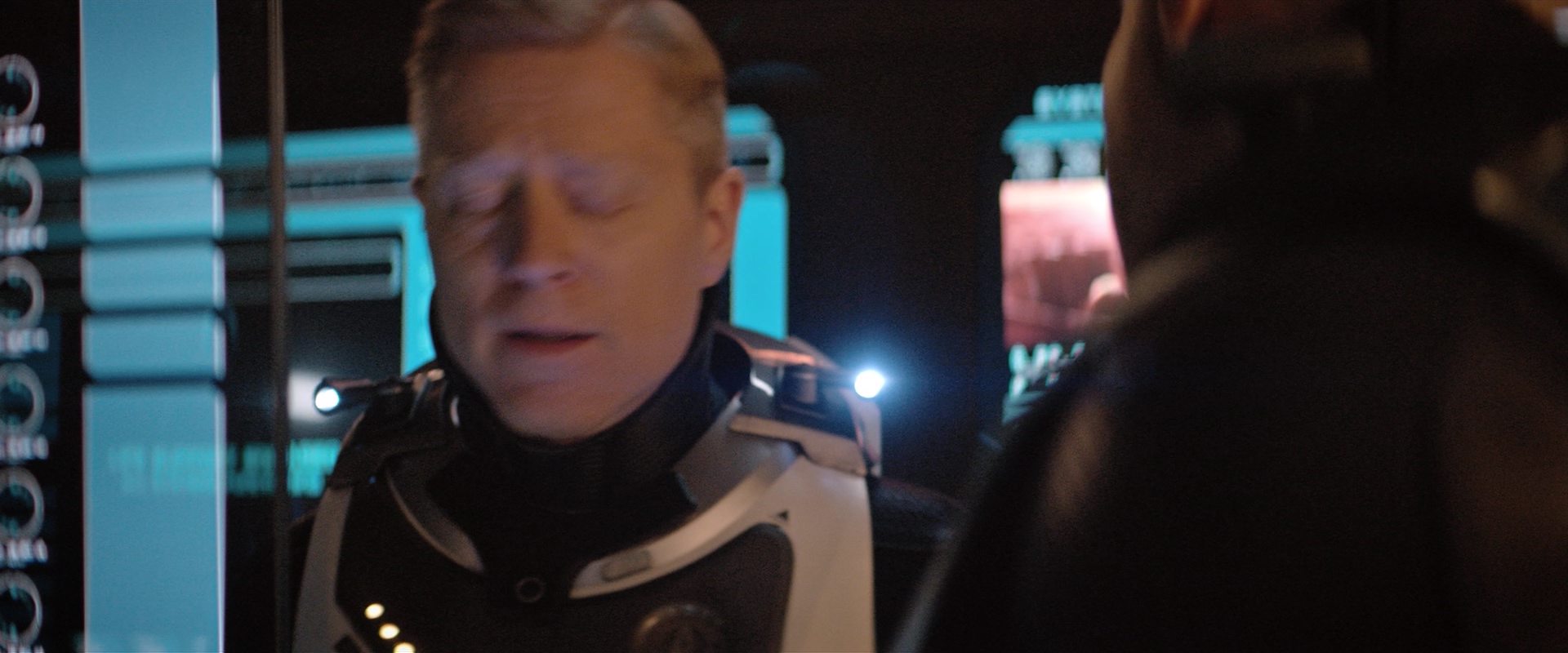 extant_StarTrekDiscovery_2x10-TheRedAngel_04368.jpg