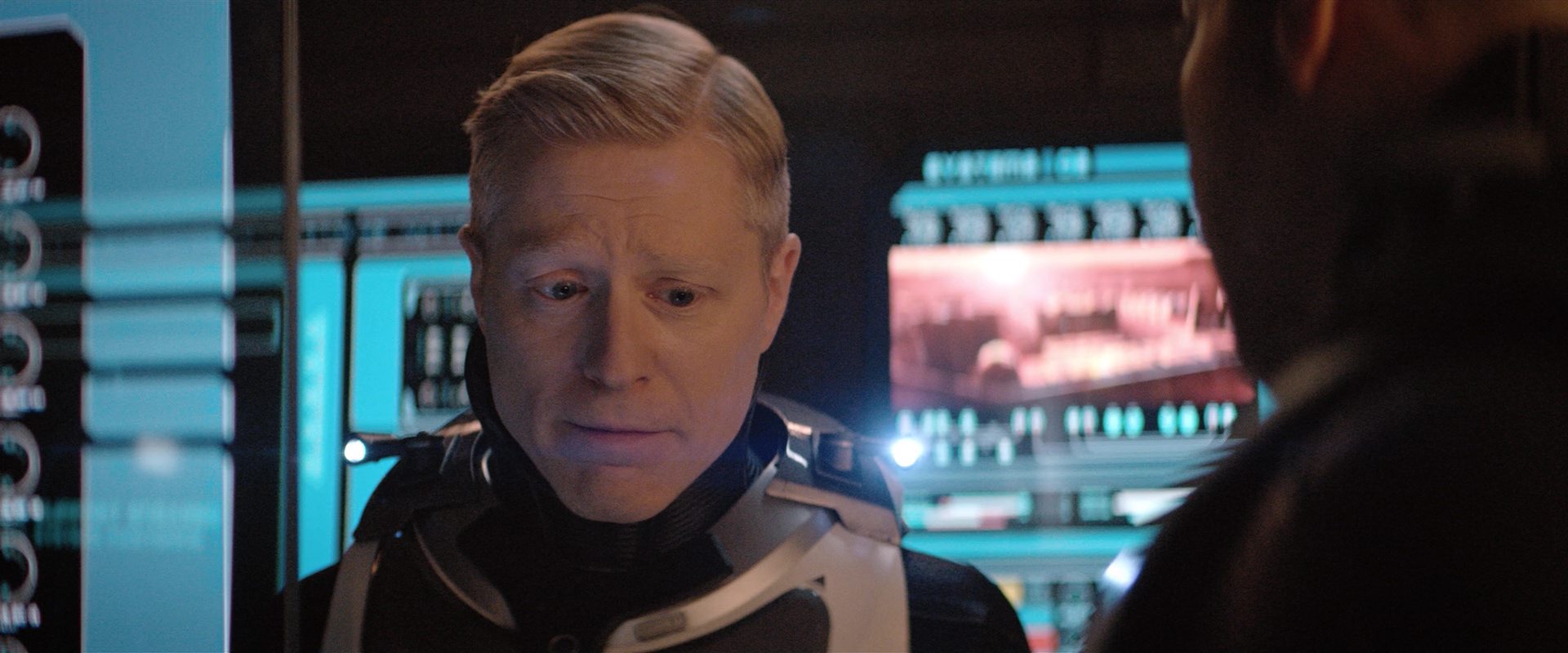 extant_StarTrekDiscovery_2x10-TheRedAngel_04376.jpg