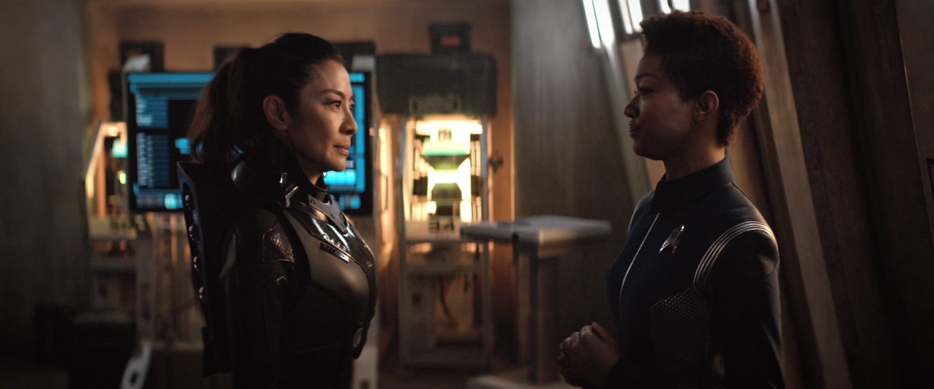 extant_StarTrekDiscovery_2x10-TheRedAngel_04409.jpg