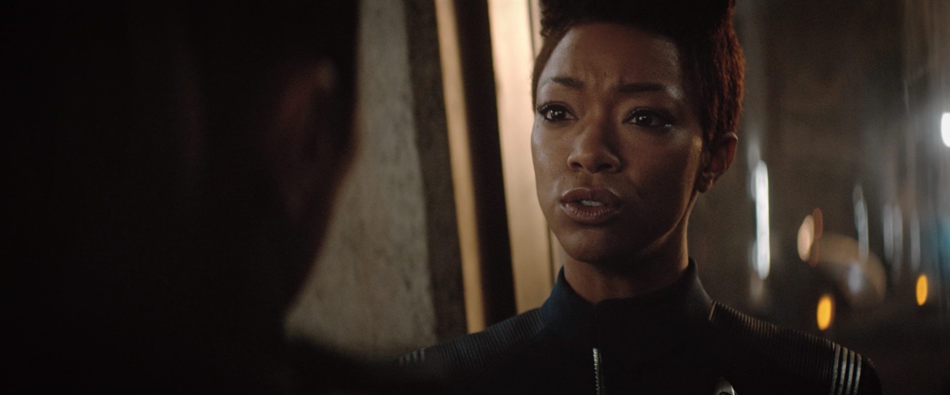 extant_StarTrekDiscovery_2x10-TheRedAngel_04436.jpg