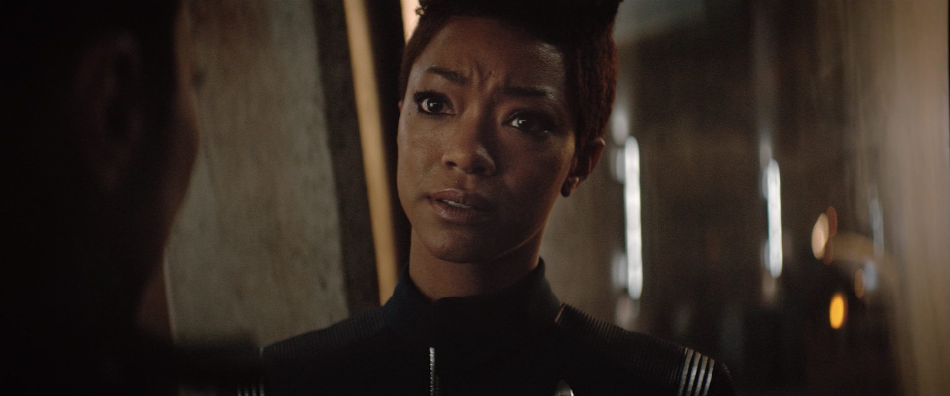 extant_StarTrekDiscovery_2x10-TheRedAngel_04461.jpg