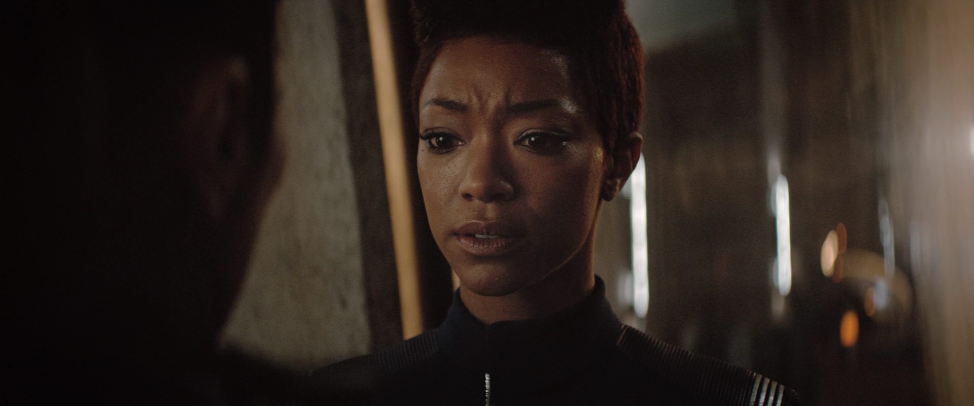 extant_StarTrekDiscovery_2x10-TheRedAngel_04468.jpg