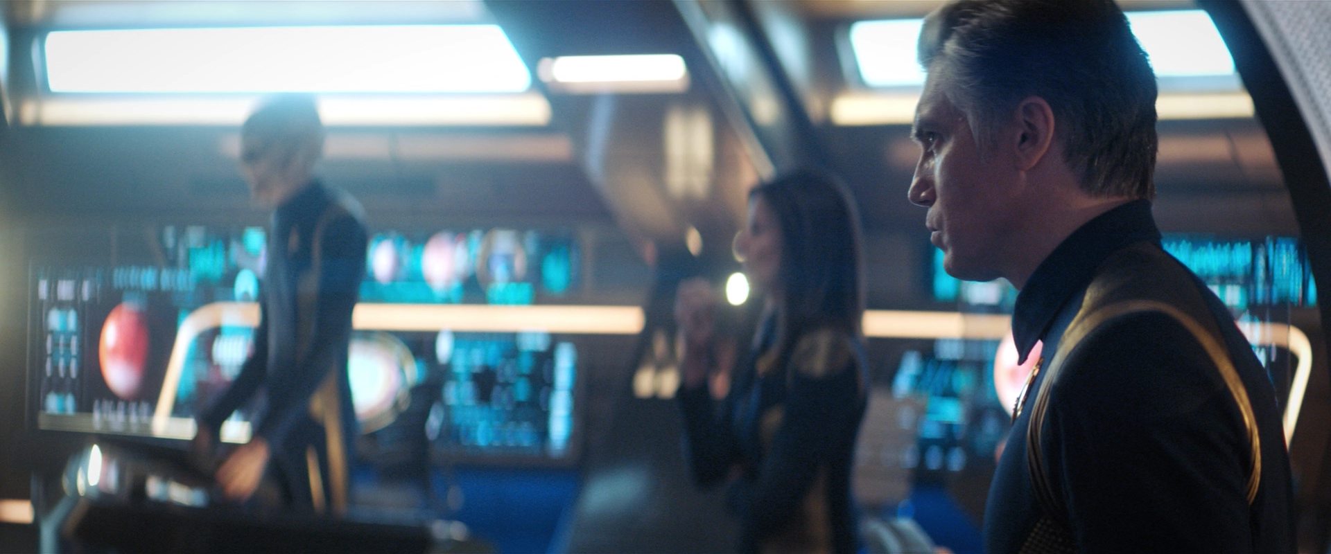 extant_StarTrekDiscovery_2x10-TheRedAngel_04524.jpg