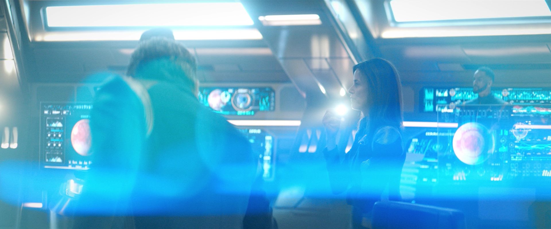 extant_StarTrekDiscovery_2x10-TheRedAngel_04528.jpg