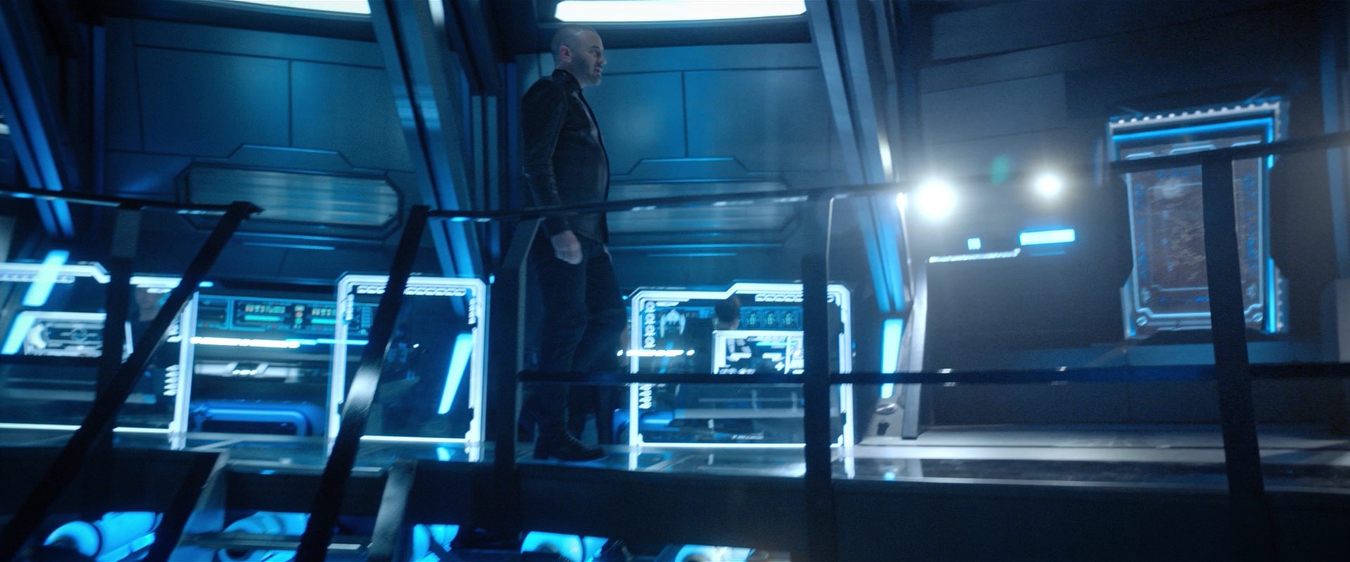 extant_StarTrekDiscovery_2x10-TheRedAngel_04536.jpg