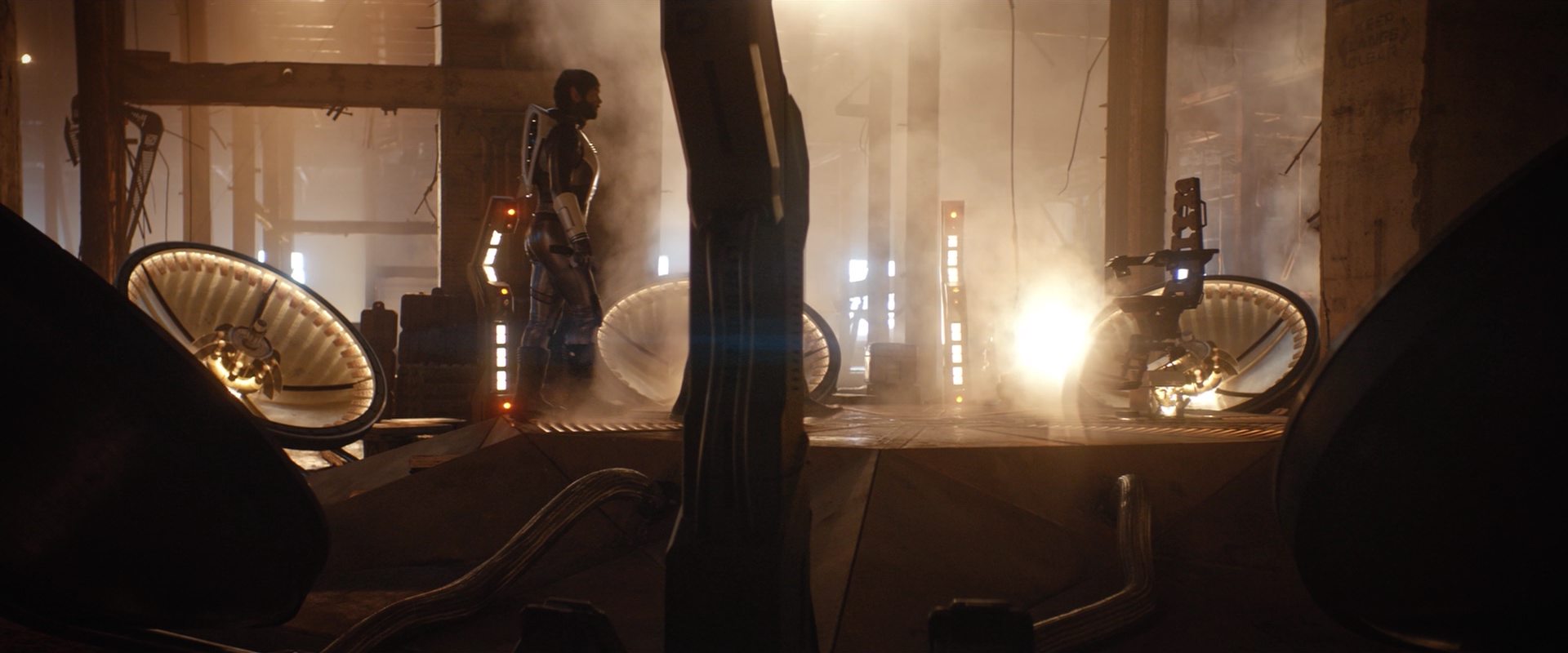 extant_StarTrekDiscovery_2x10-TheRedAngel_04588.jpg