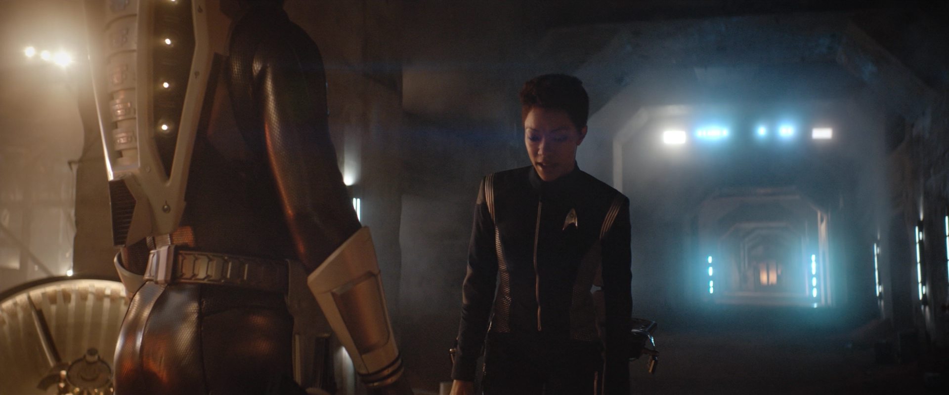 extant_StarTrekDiscovery_2x10-TheRedAngel_04597.jpg