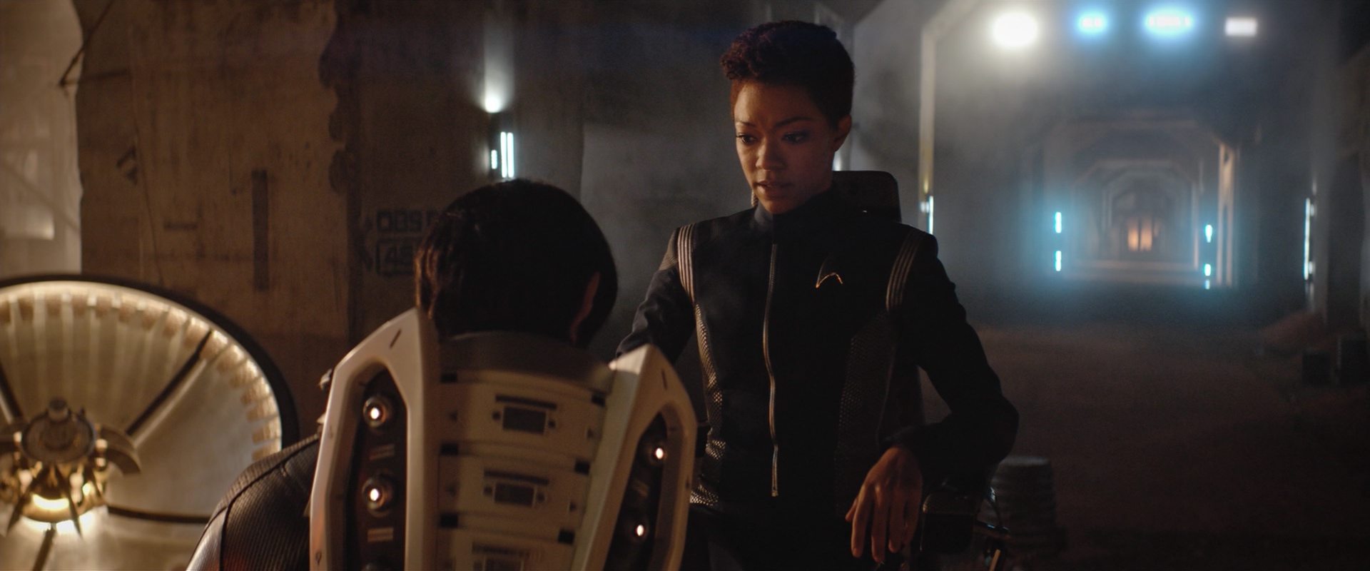 extant_StarTrekDiscovery_2x10-TheRedAngel_04606.jpg