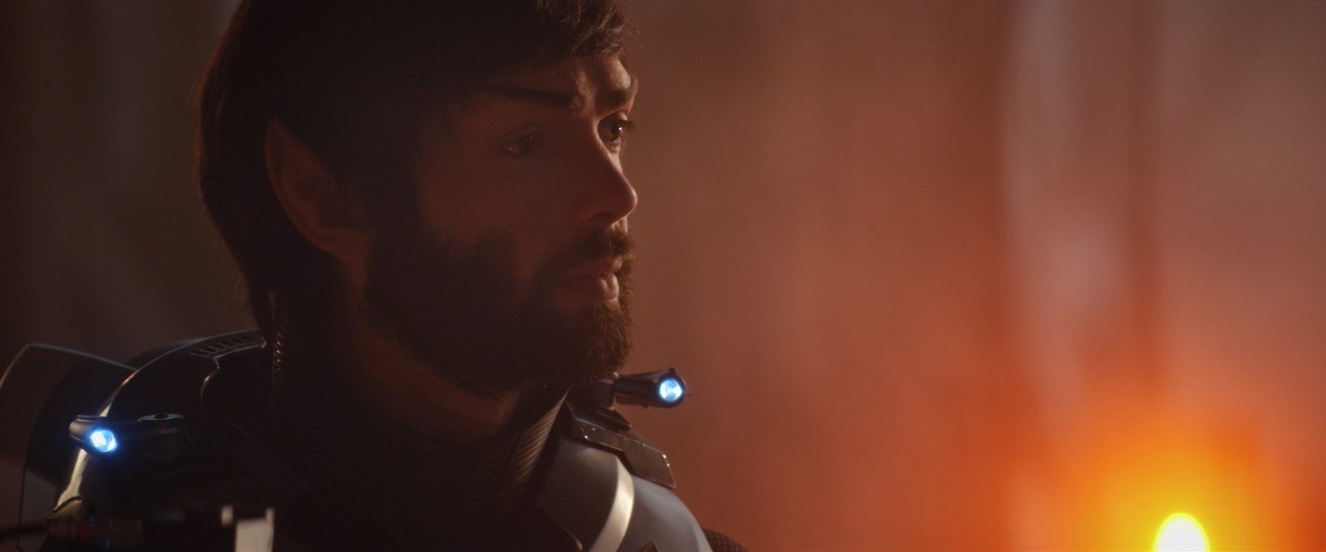 extant_StarTrekDiscovery_2x10-TheRedAngel_04702.jpg