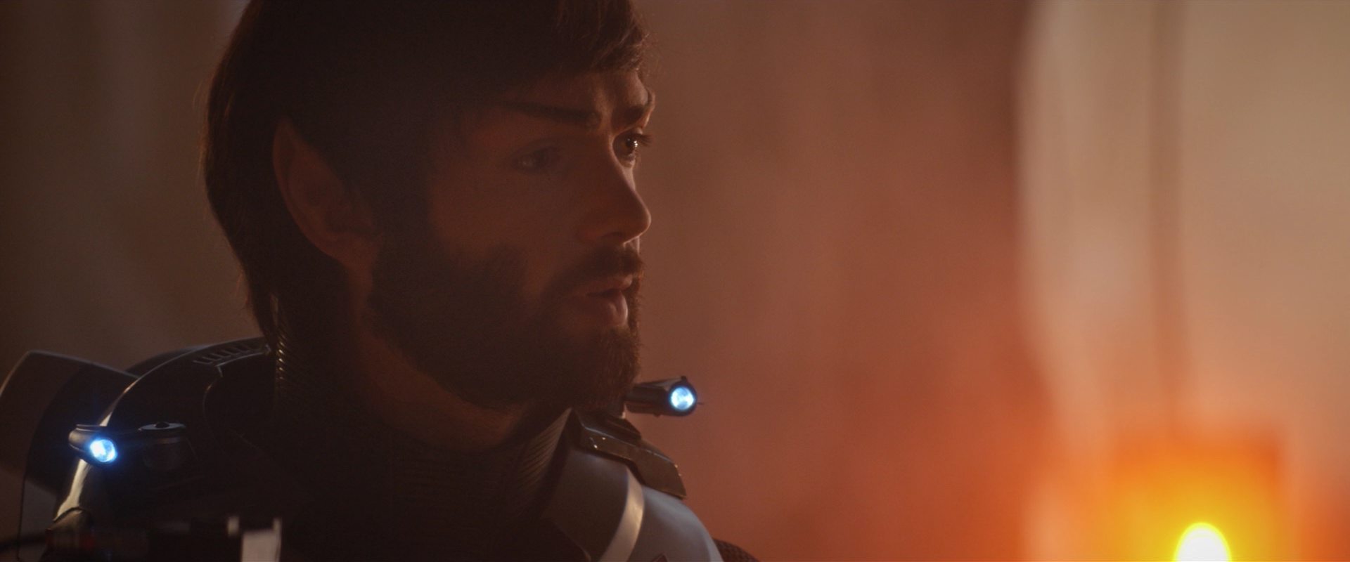 extant_StarTrekDiscovery_2x10-TheRedAngel_04704.jpg