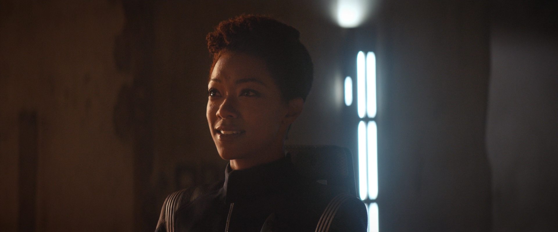 extant_StarTrekDiscovery_2x10-TheRedAngel_04708.jpg