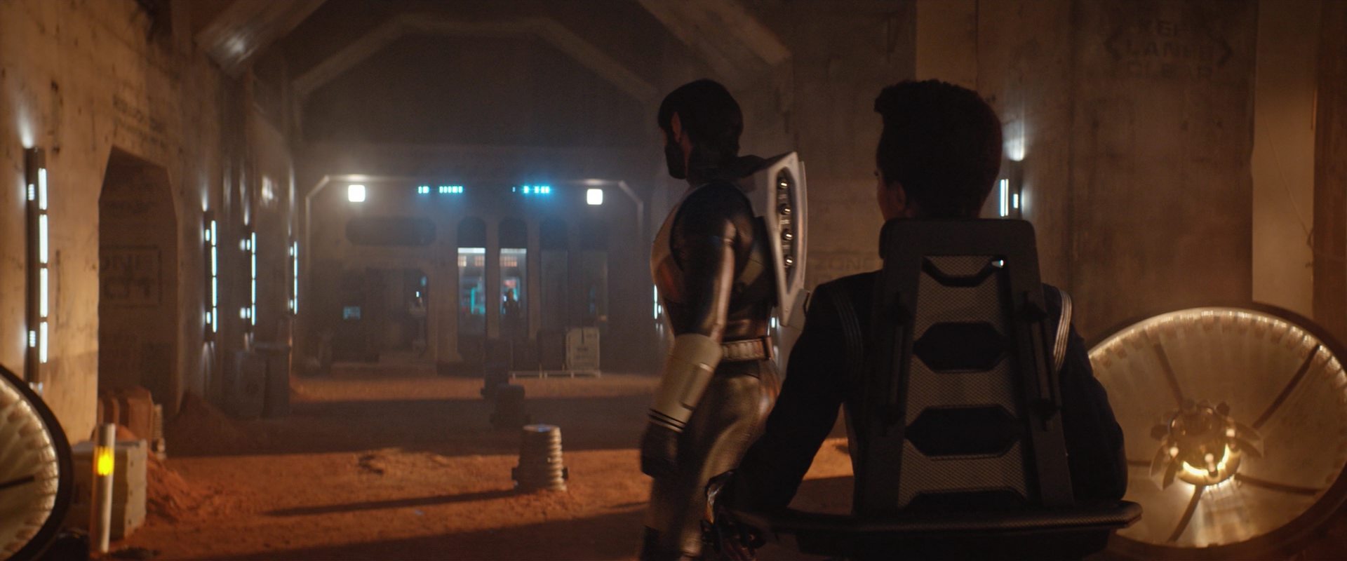 extant_StarTrekDiscovery_2x10-TheRedAngel_04718.jpg