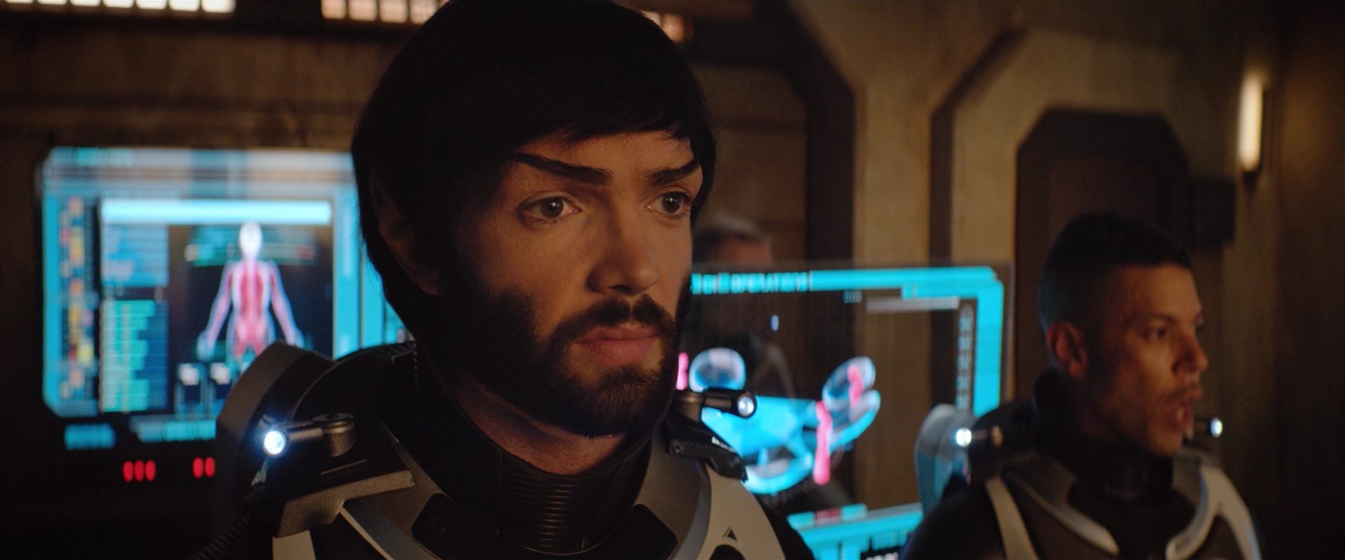 extant_StarTrekDiscovery_2x10-TheRedAngel_04910.jpg