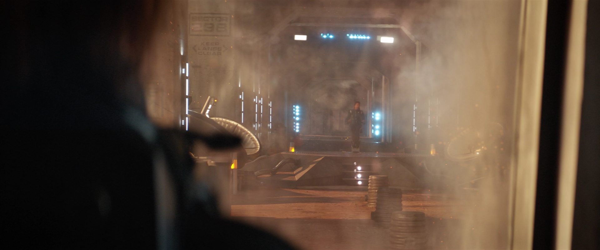 extant_StarTrekDiscovery_2x10-TheRedAngel_04971.jpg