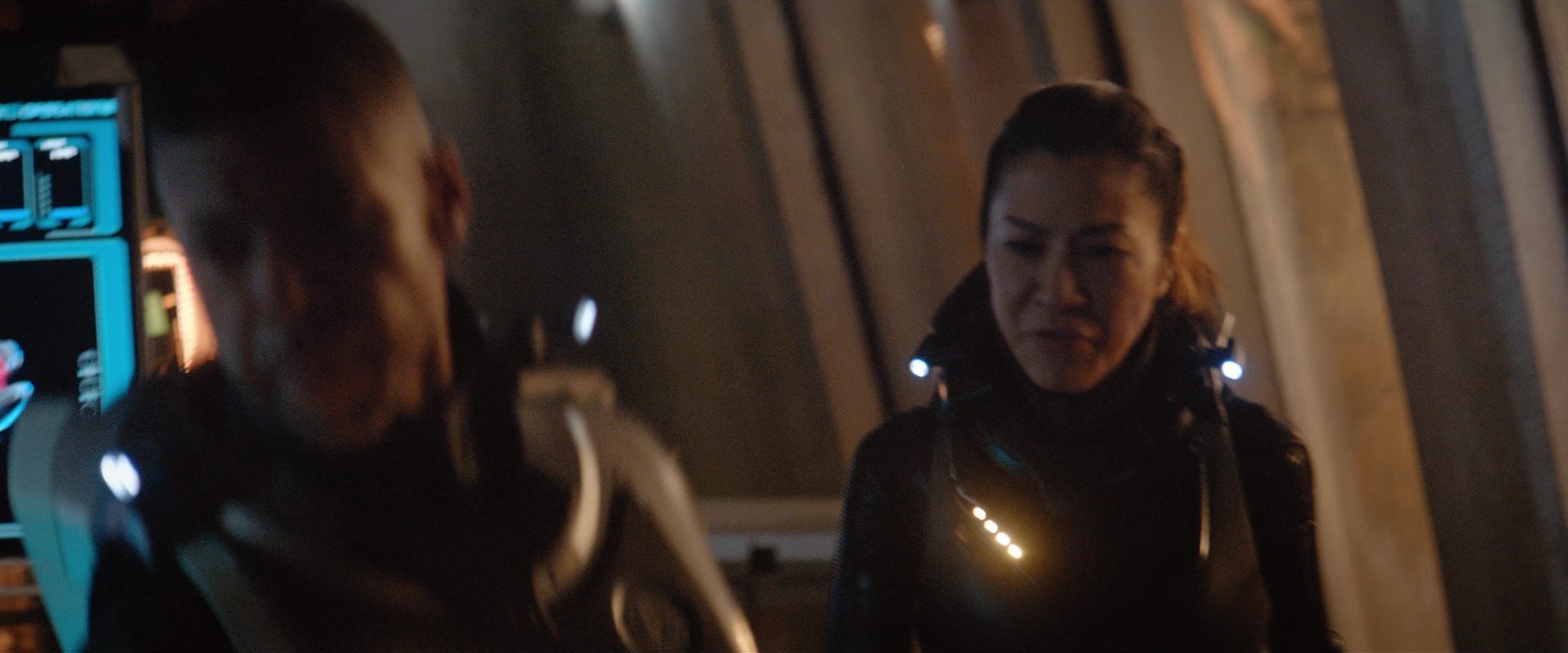 extant_StarTrekDiscovery_2x10-TheRedAngel_04999.jpg