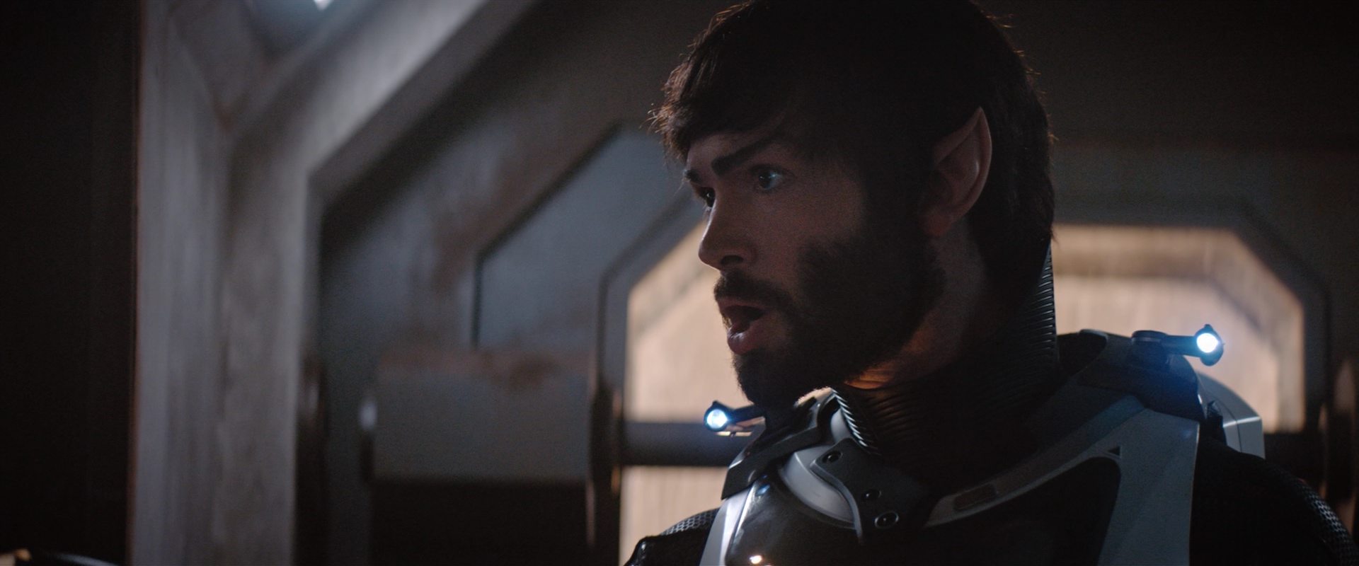 extant_StarTrekDiscovery_2x10-TheRedAngel_05023.jpg