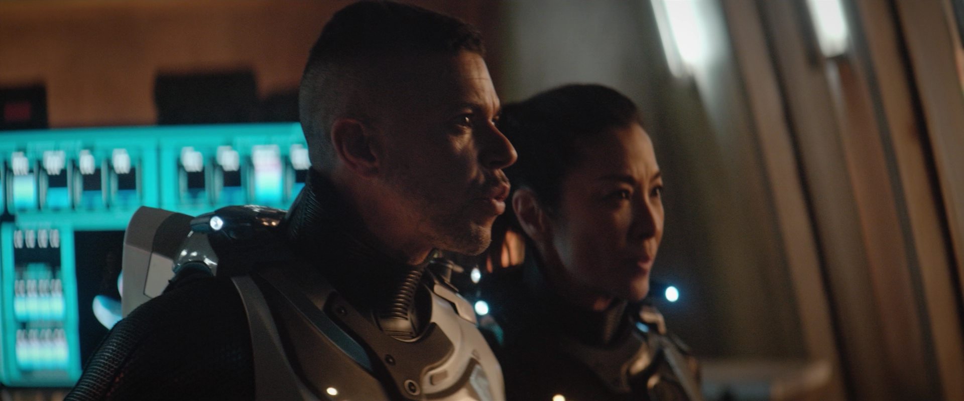 extant_StarTrekDiscovery_2x10-TheRedAngel_05029.jpg