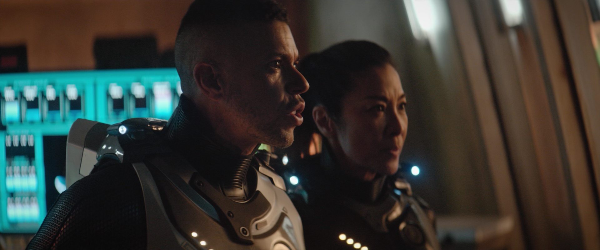 extant_StarTrekDiscovery_2x10-TheRedAngel_05030.jpg