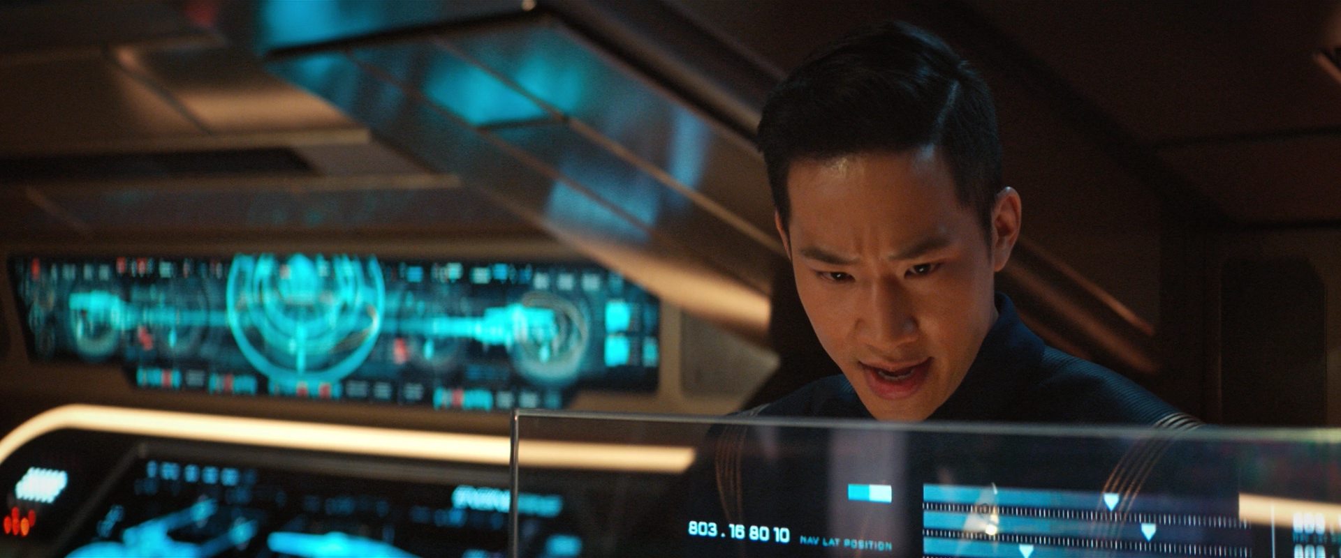 extant_StarTrekDiscovery_2x10-TheRedAngel_05057.jpg