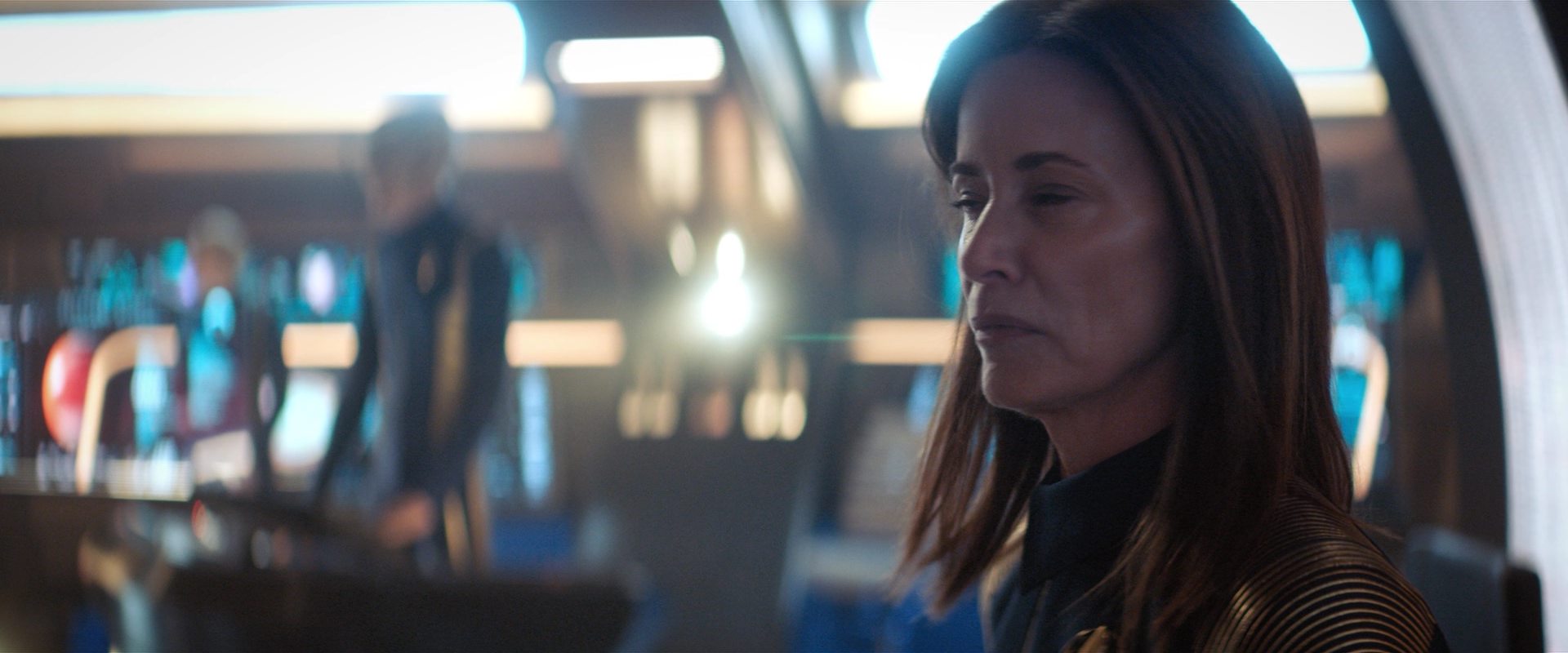 extant_StarTrekDiscovery_2x10-TheRedAngel_05062.jpg