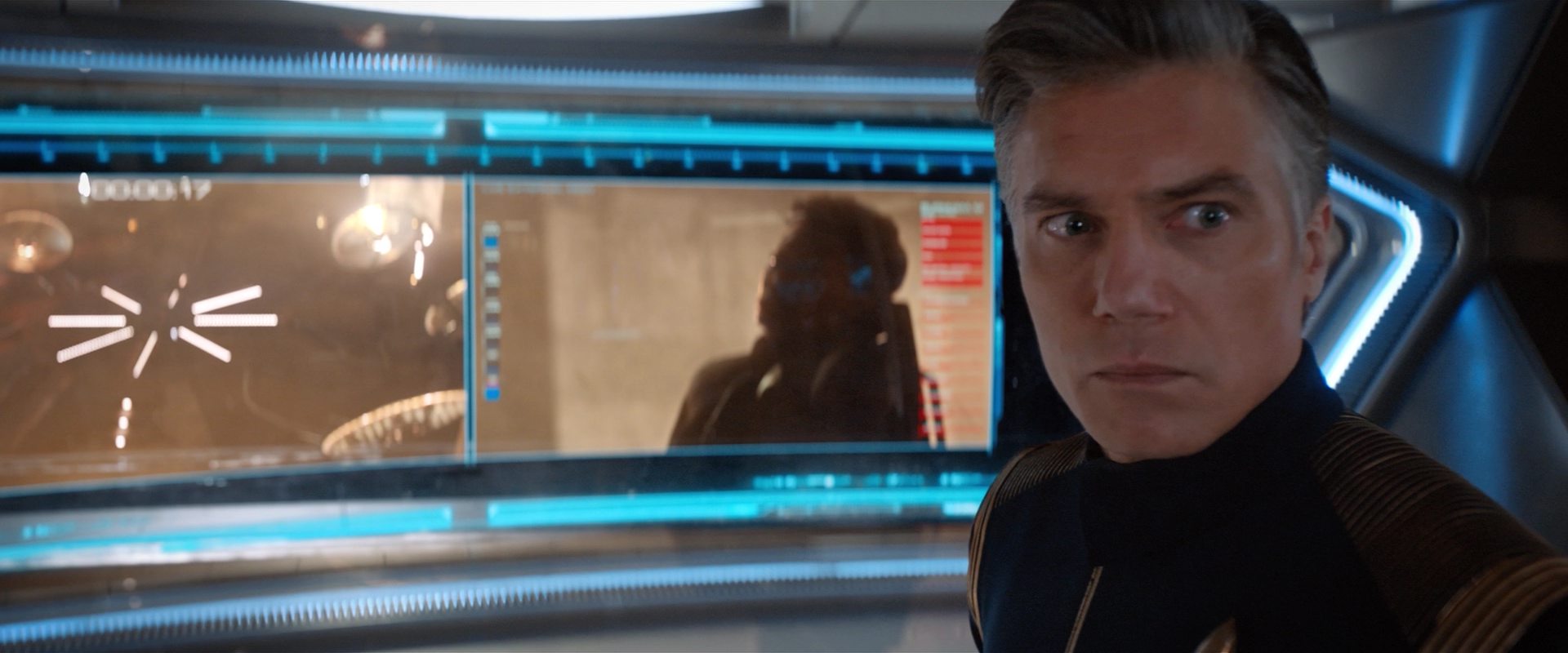 extant_StarTrekDiscovery_2x10-TheRedAngel_05074.jpg