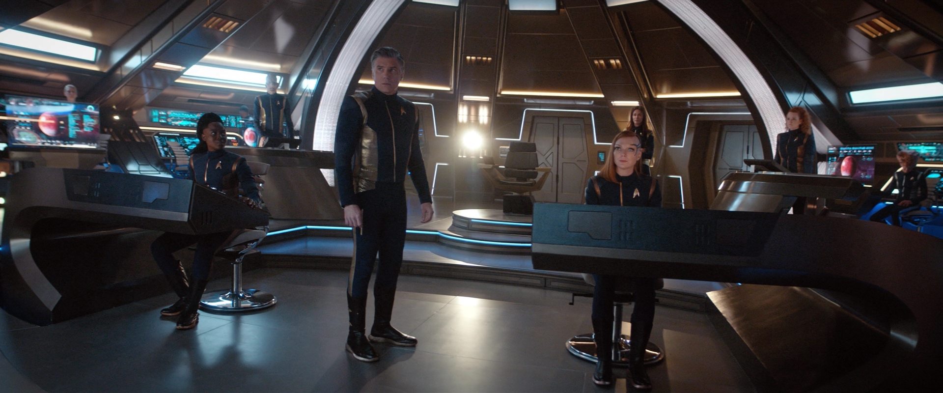 extant_StarTrekDiscovery_2x10-TheRedAngel_05077.jpg