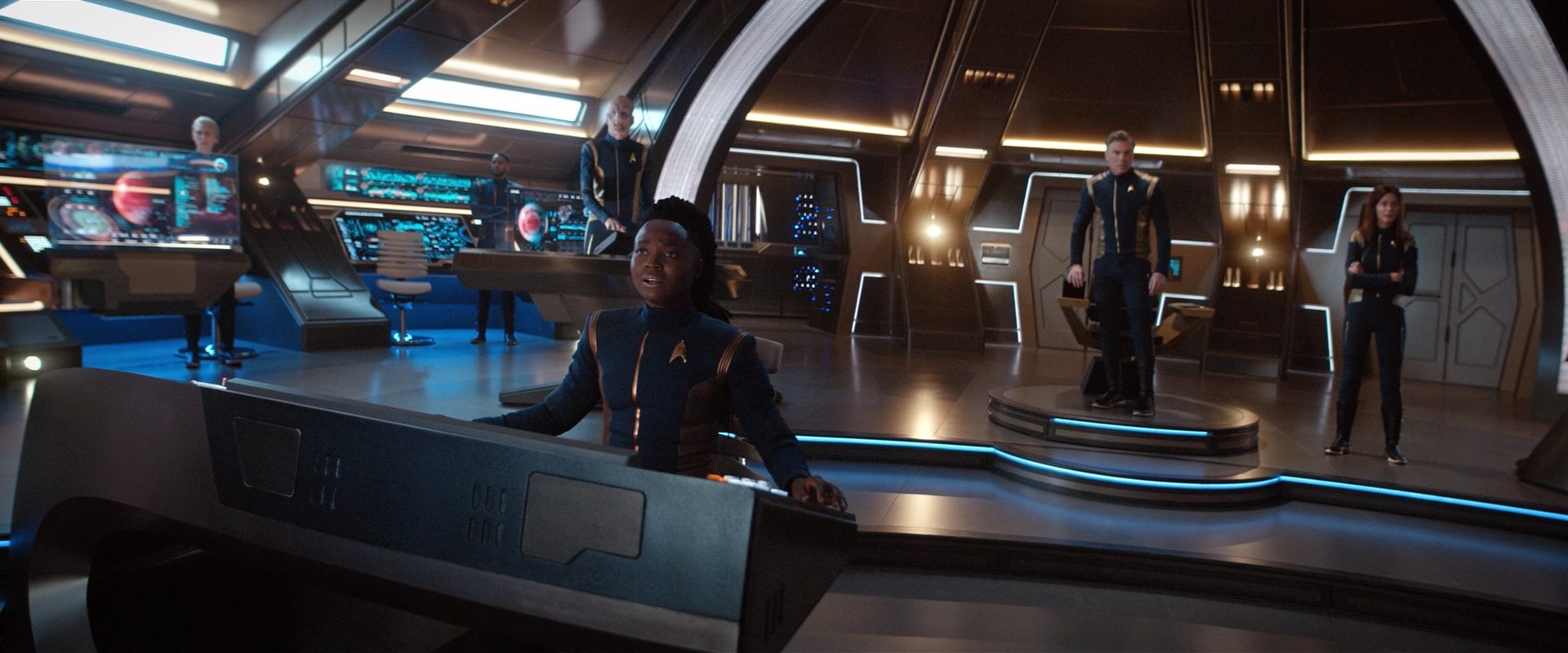 extant_StarTrekDiscovery_2x10-TheRedAngel_05139.jpg