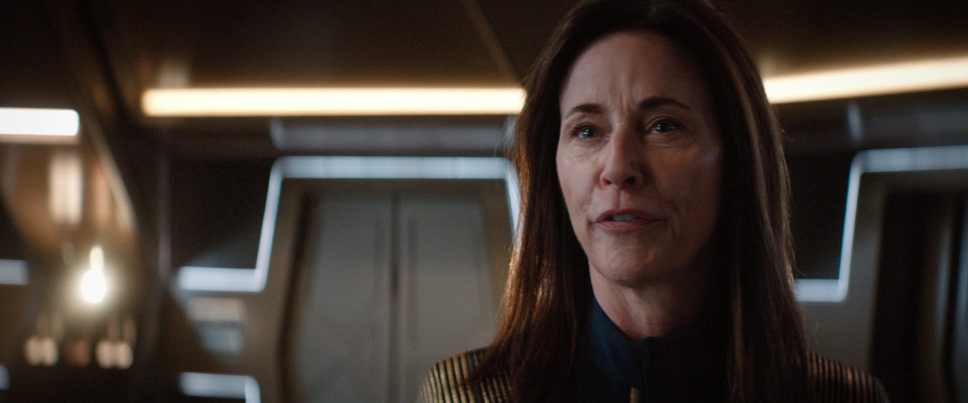extant_StarTrekDiscovery_2x10-TheRedAngel_05185.jpg