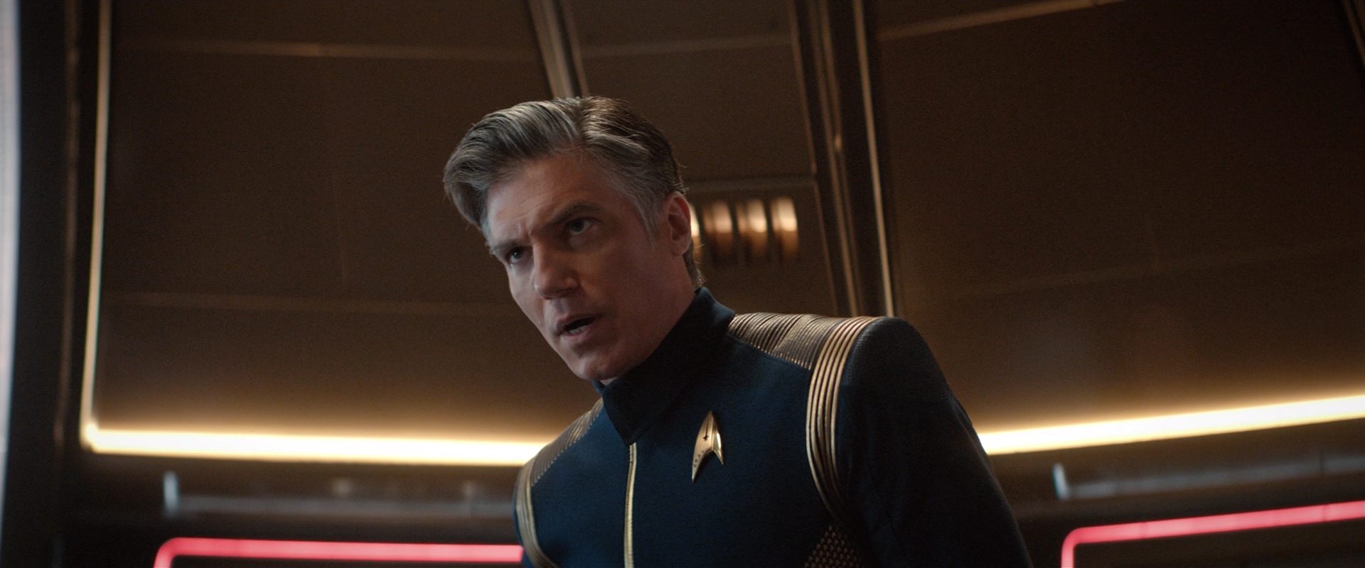 extant_StarTrekDiscovery_2x10-TheRedAngel_05220.jpg