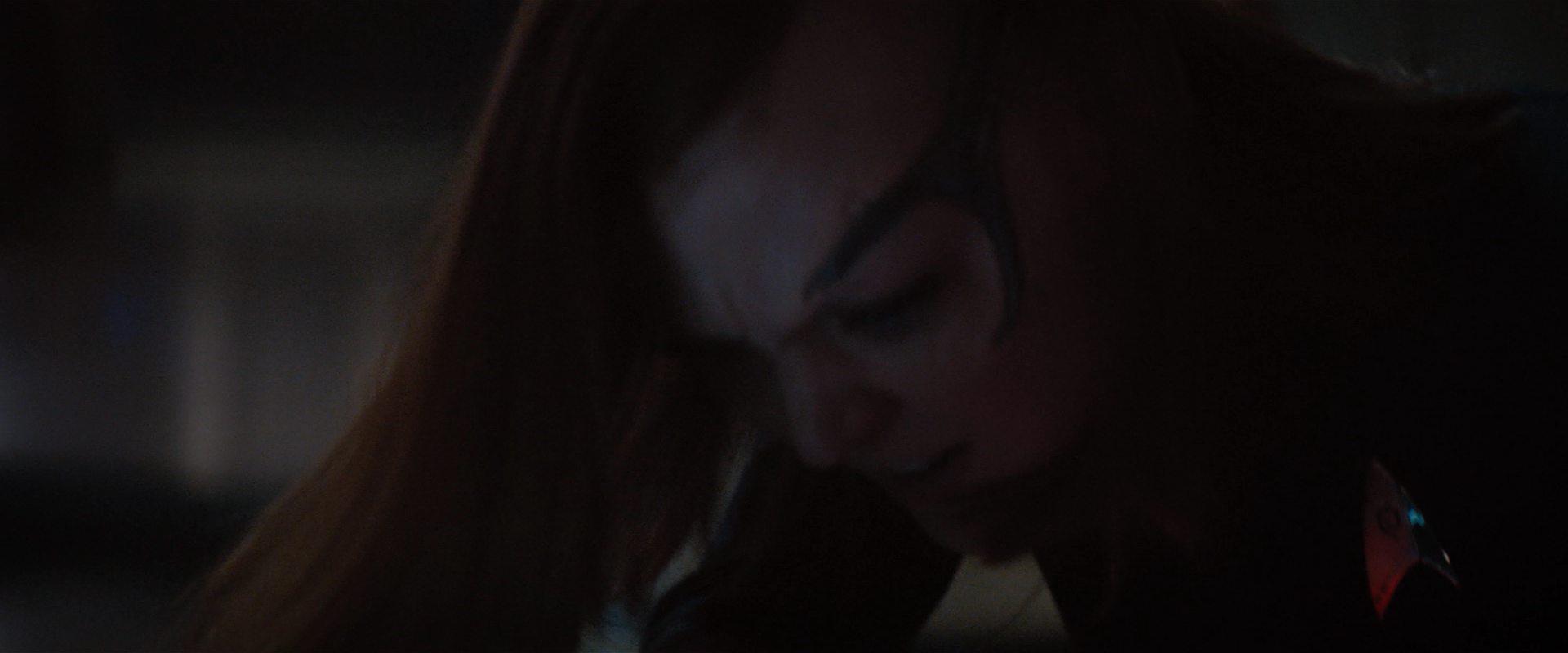 extant_StarTrekDiscovery_2x10-TheRedAngel_05234.jpg