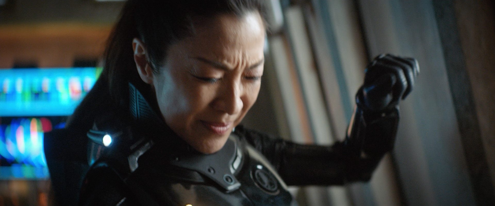 extant_StarTrekDiscovery_2x10-TheRedAngel_05258.jpg