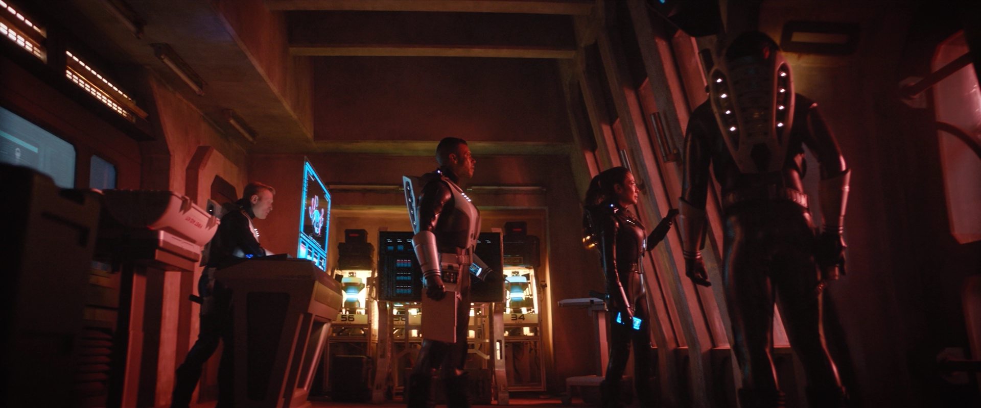 extant_StarTrekDiscovery_2x10-TheRedAngel_05297.jpg