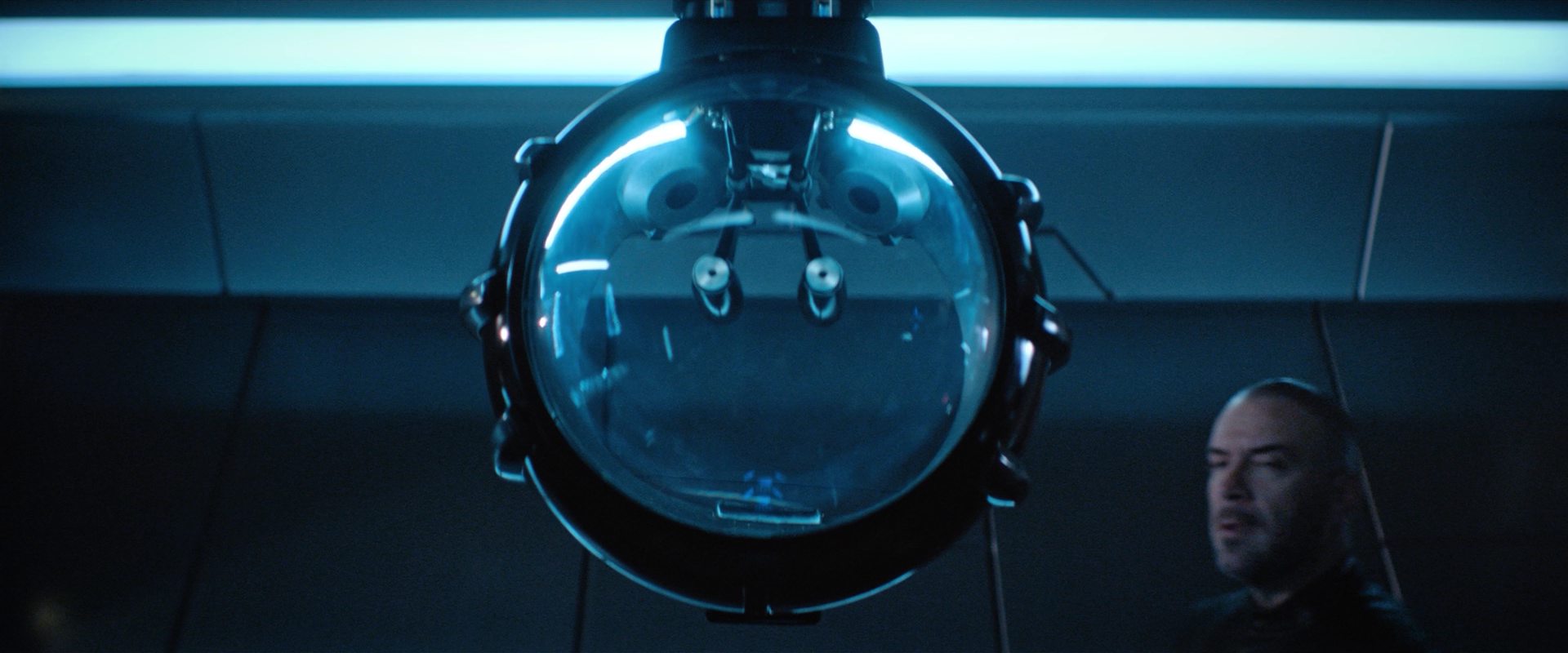 extant_StarTrekDiscovery_2x10-TheRedAngel_05345.jpg