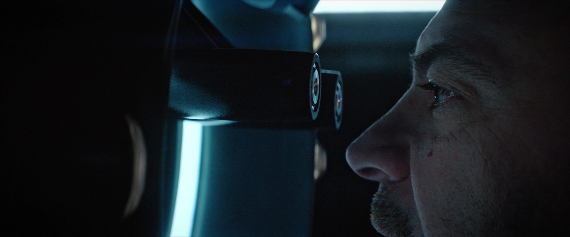 extant_StarTrekDiscovery_2x10-TheRedAngel_05352.jpg