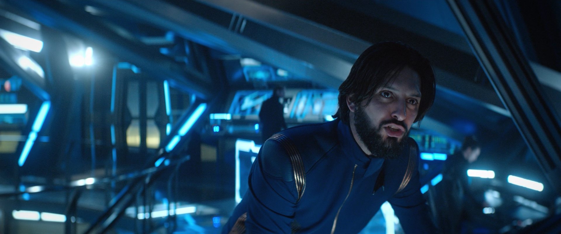extant_StarTrekDiscovery_2x10-TheRedAngel_05405.jpg