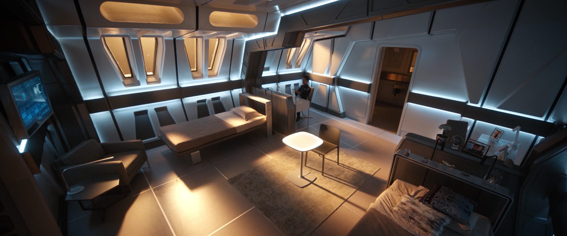extant_StarTrekDiscovery_2x11-PerpetualInfinity_01301.jpg