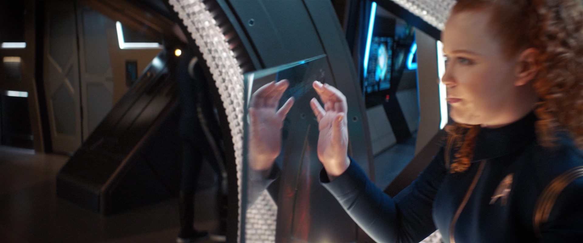 extant_StarTrekDiscovery_2x11-PerpetualInfinity_01385.jpg